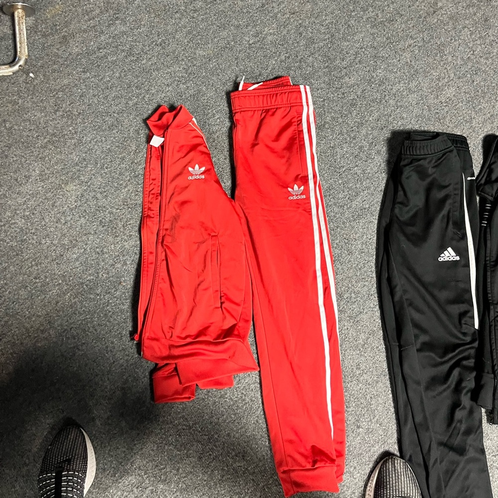 Red Adidas sweatsuit boys medium